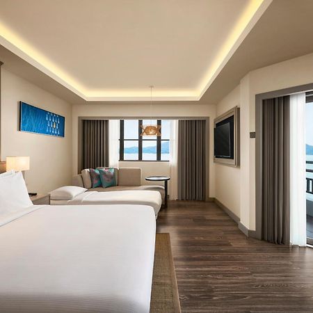 Doubletree By Hilton Damai Laut Hotel Lumut Kültér fotó