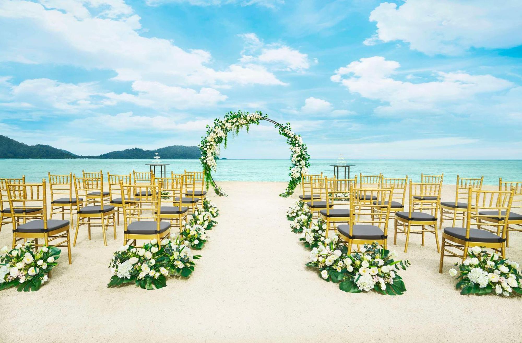Doubletree By Hilton Damai Laut Hotel Lumut Kültér fotó