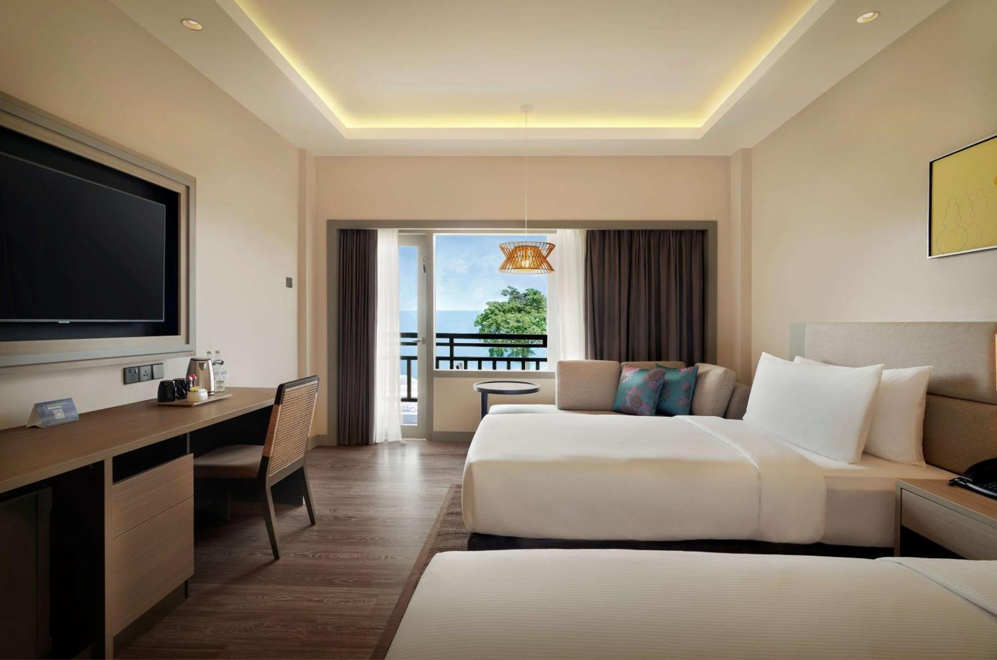 Doubletree By Hilton Damai Laut Hotel Lumut Kültér fotó