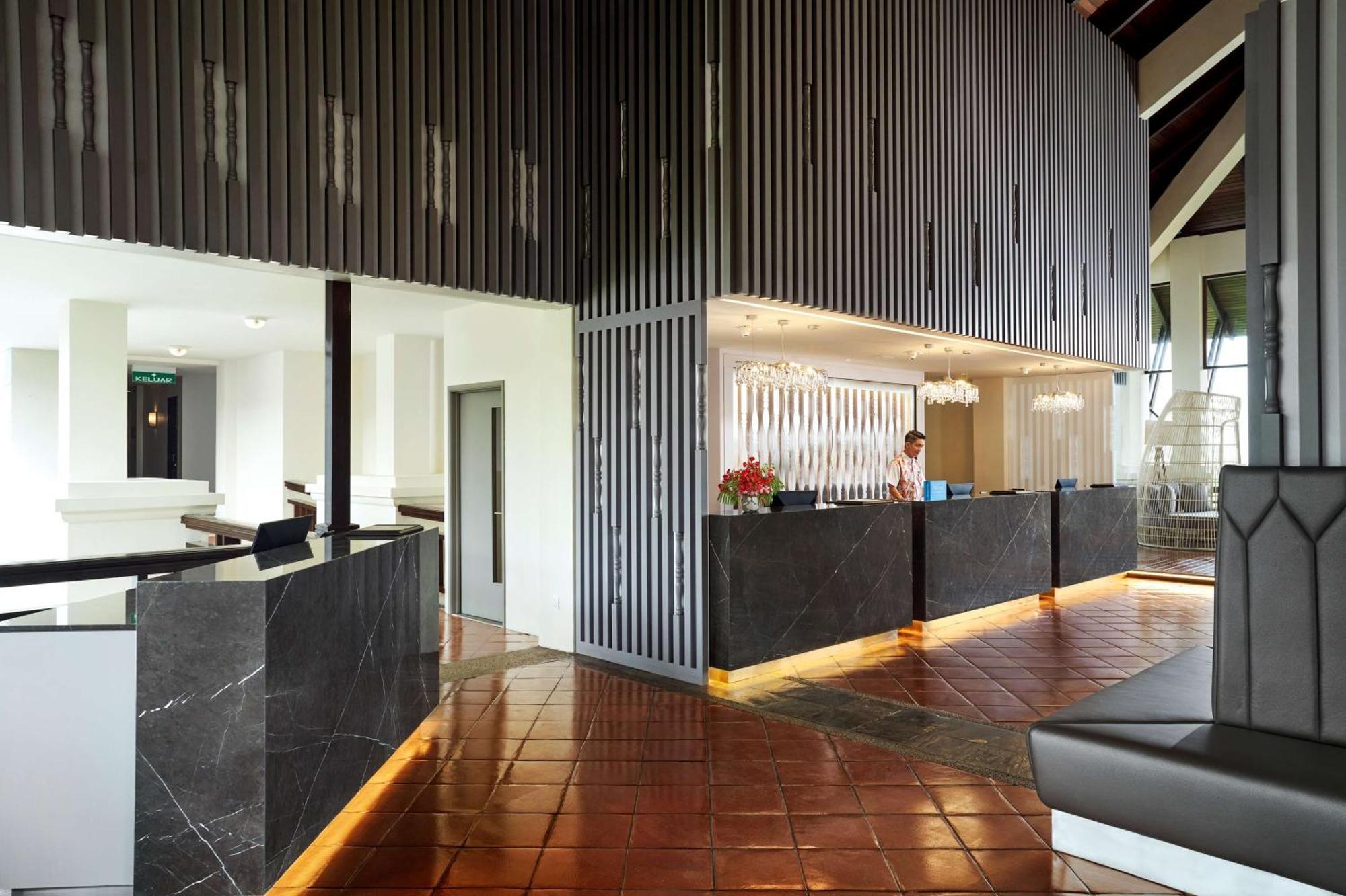Doubletree By Hilton Damai Laut Hotel Lumut Kültér fotó