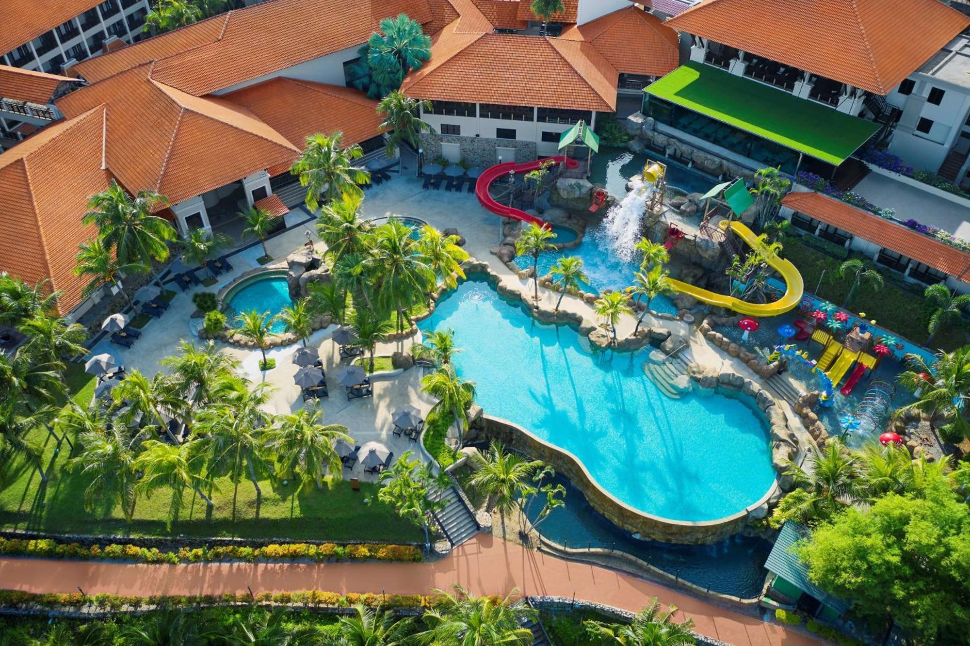 Doubletree By Hilton Damai Laut Hotel Lumut Kültér fotó