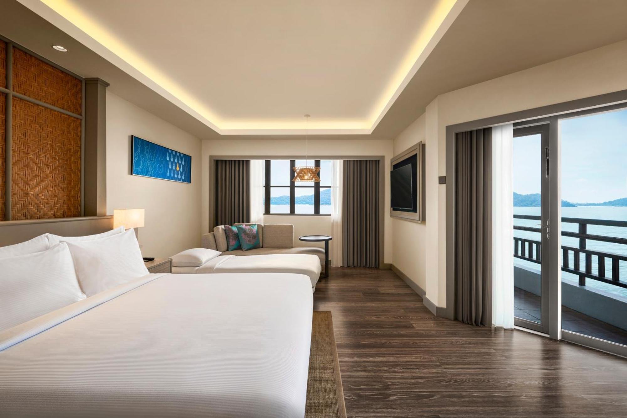 Doubletree By Hilton Damai Laut Hotel Lumut Kültér fotó